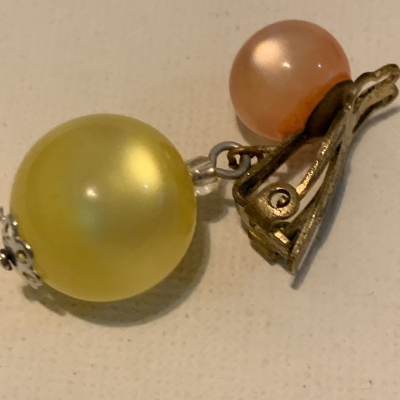 Very rare - Vintage 1930s lemon yellow drop & pink candy floss earrings - Picture 5 of 7